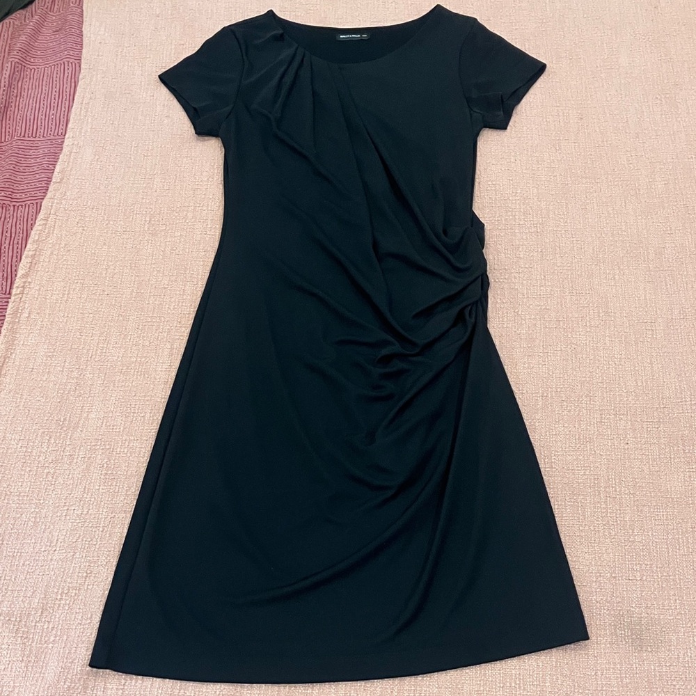 Nally & Millie med wm’s Black Draped Midi Dress